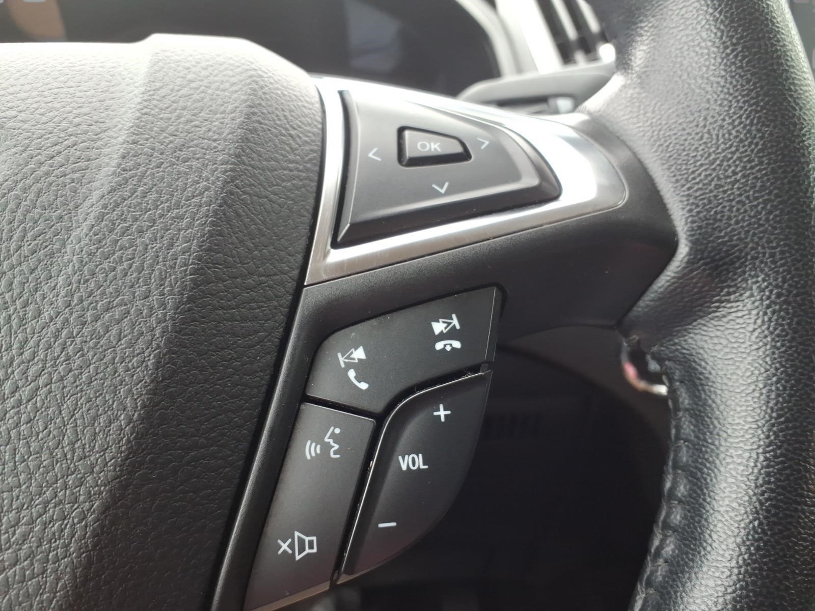 2023 Ford Edge SEL - Photo 21