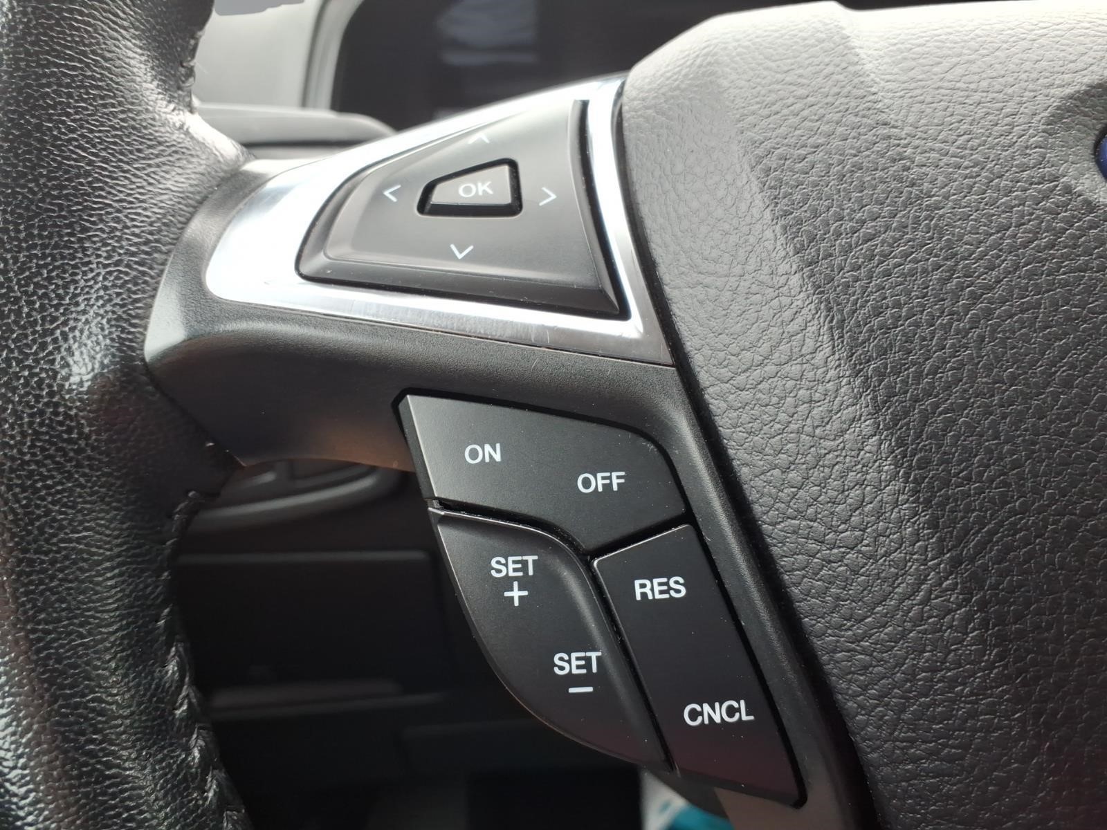 2023 Ford Edge SEL - Photo 22