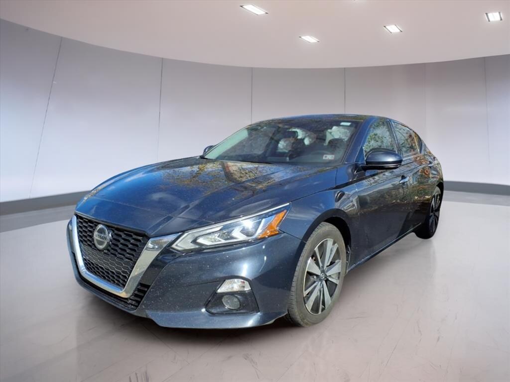 Used 2019 Nissan Altima 2.5 SV Sedan