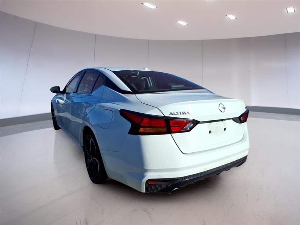Used 2023 Nissan Altima 2.5 SR Sedan