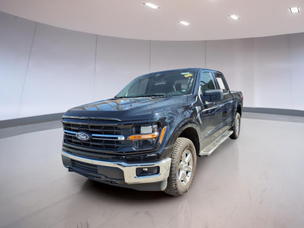 Used 2025 Ford F-150 XLT Truck SuperCrew Cab