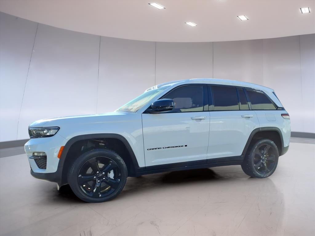 Used 2023 Jeep Grand Cherokee Limited SUV