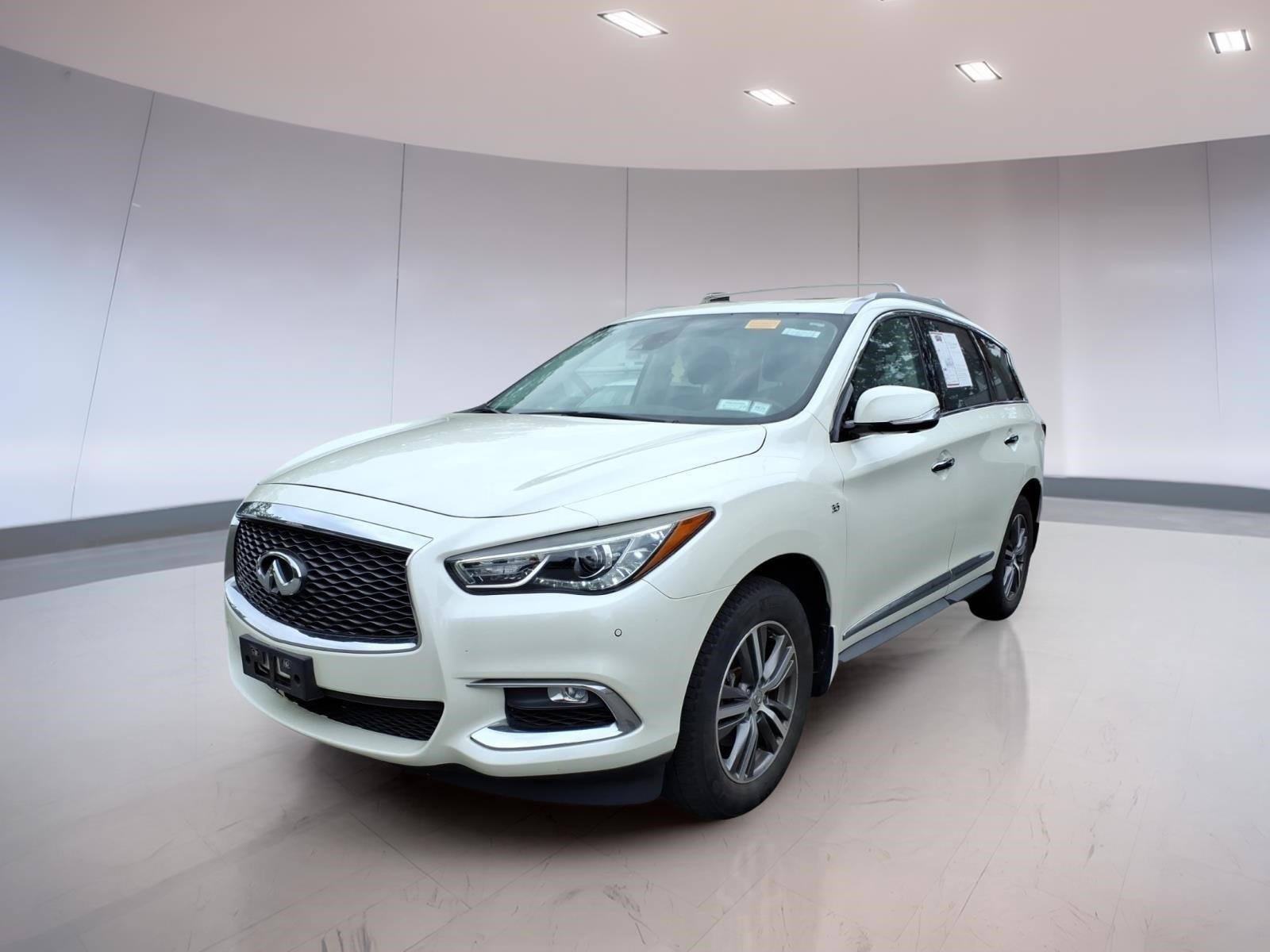 Used 2019 INFINITI QX60 LUXE with VIN 5N1DL0MM9KC569240 for sale in Totowa, NJ