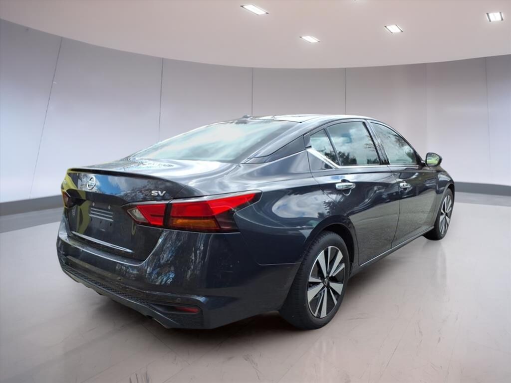 Used 2019 Nissan Altima 2.5 SV Sedan