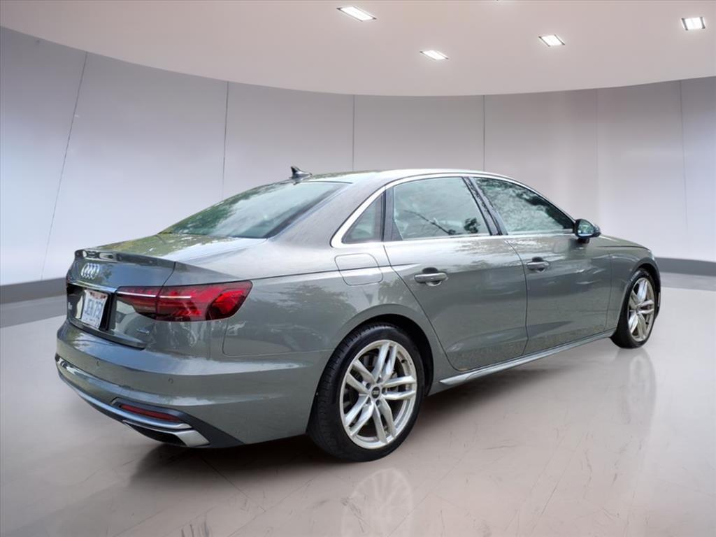 2024 Audi A4 Quattro S line Plus 45 TFSI photo 4