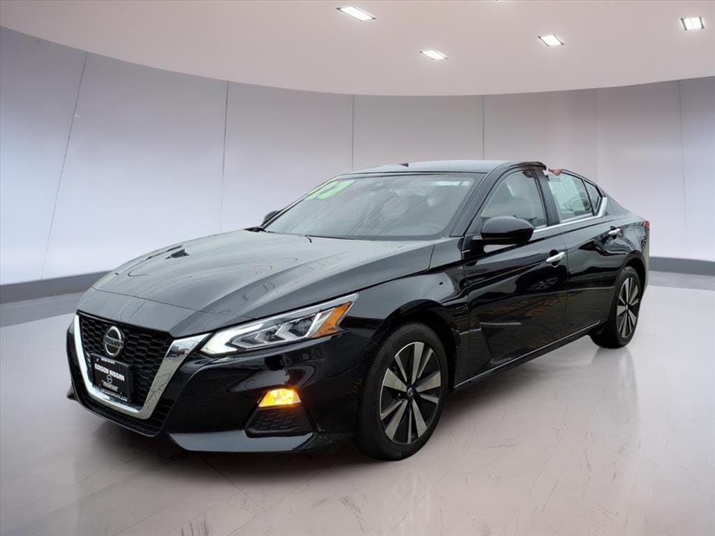 Used 2022 Nissan Altima SV with VIN 1N4BL4DV3NN401443 for sale in Totowa, NJ