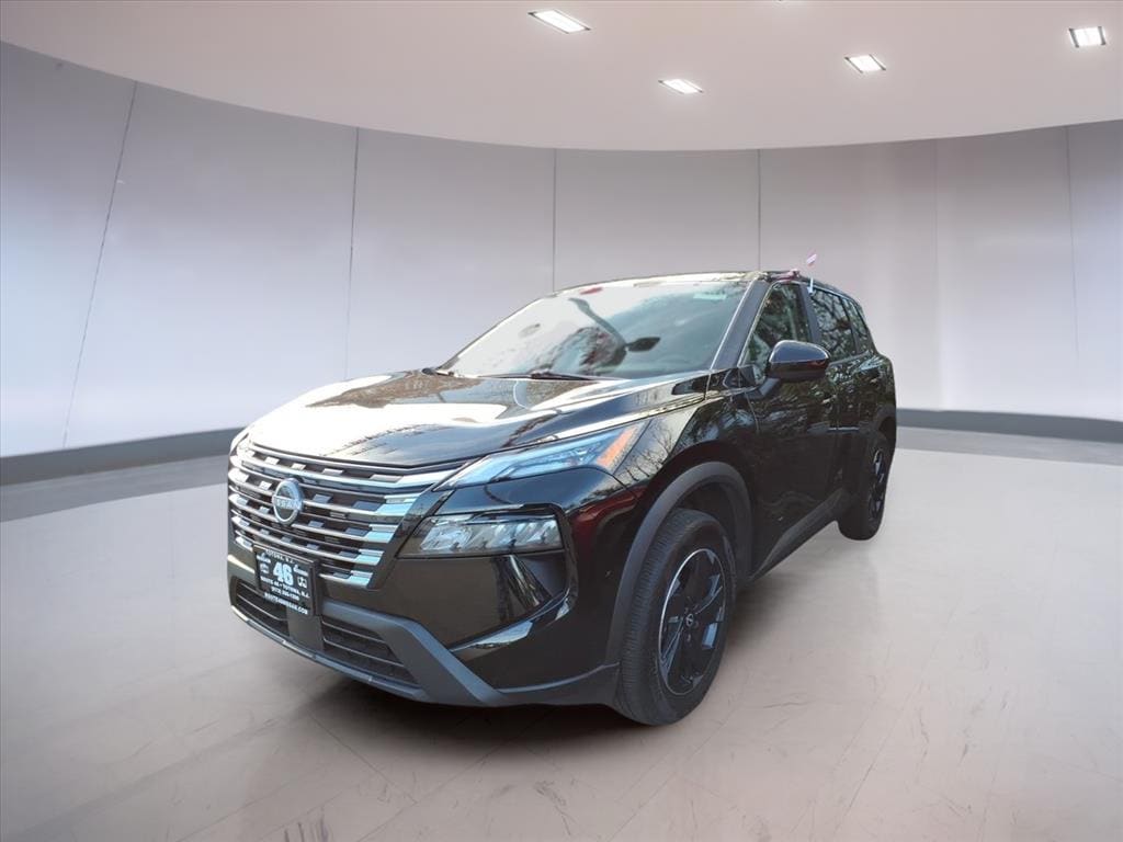 Used 2025 Nissan Rogue SV SUV