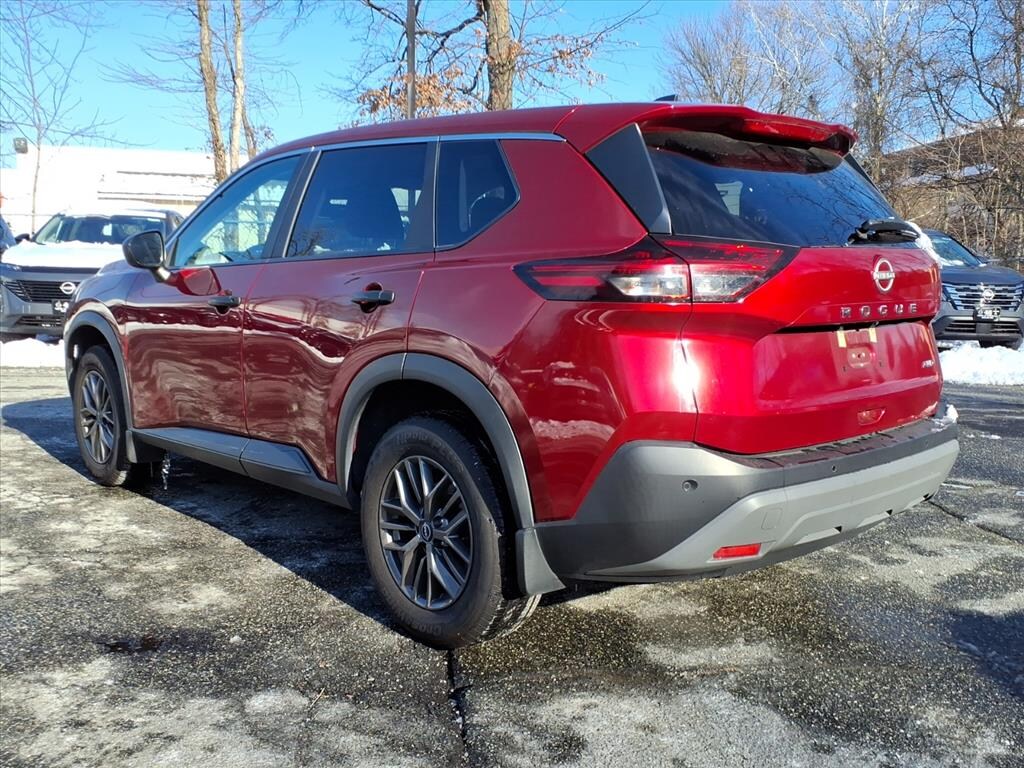 Used 2023 Nissan Rogue S SUV
