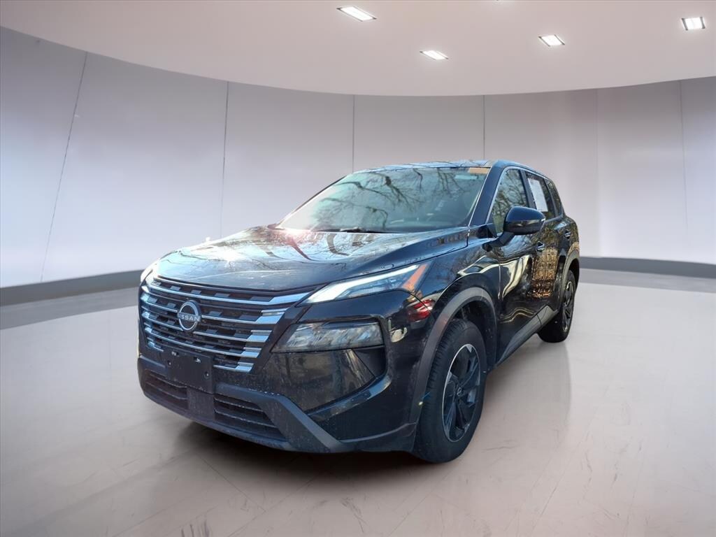 Used 2025 Nissan Rogue SV SUV