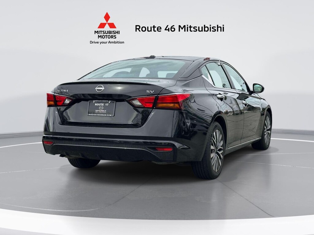 Used 2023 Nissan Altima 2.5 SV Sedan