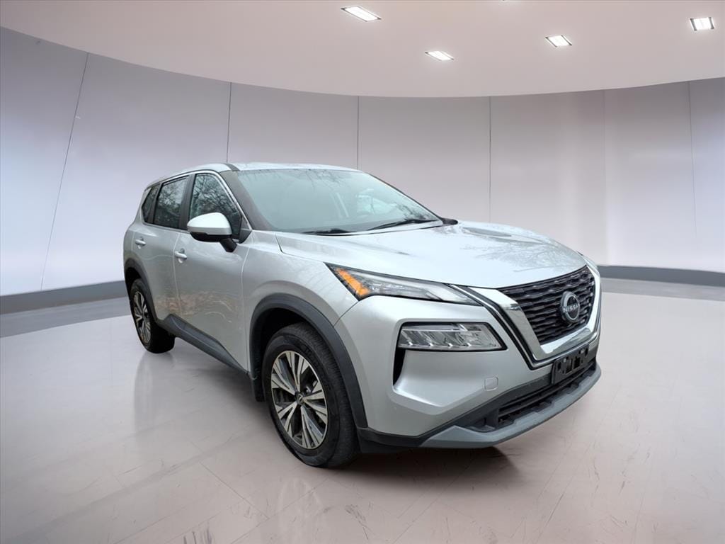 Used 2022 Nissan Rogue SV SUV