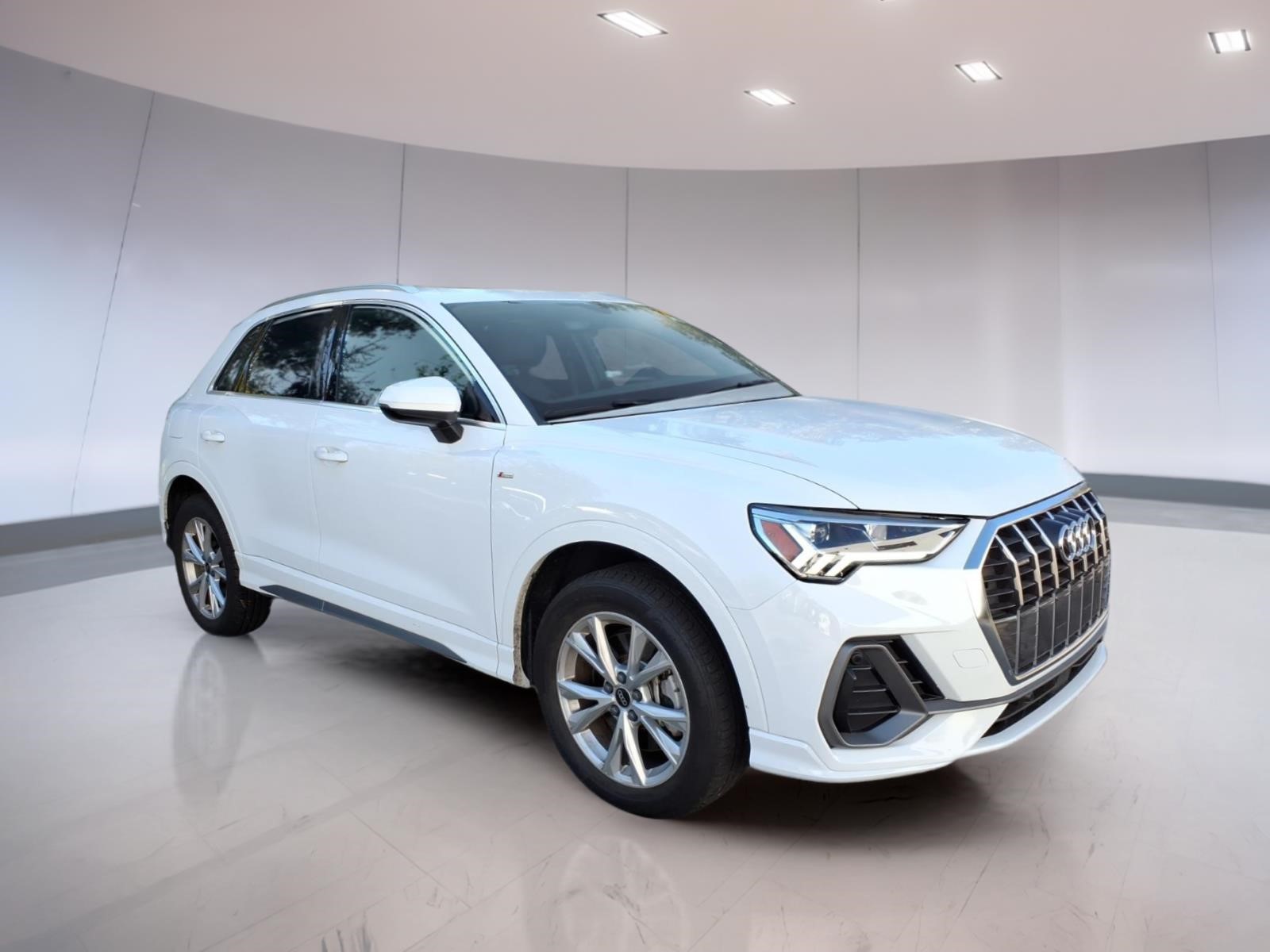  Audi Q3