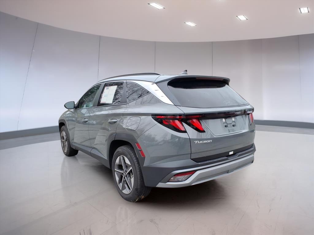 2025 Hyundai Tucson SEL photo 3