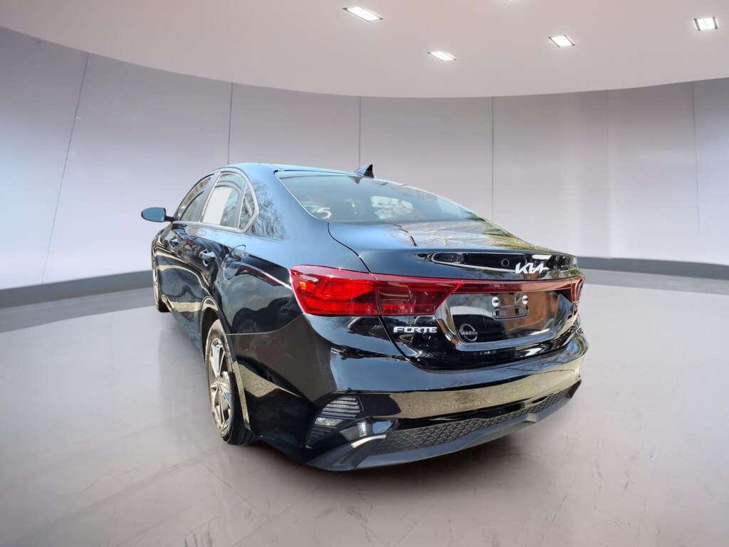 Used 2023 Kia Forte LX Sedan