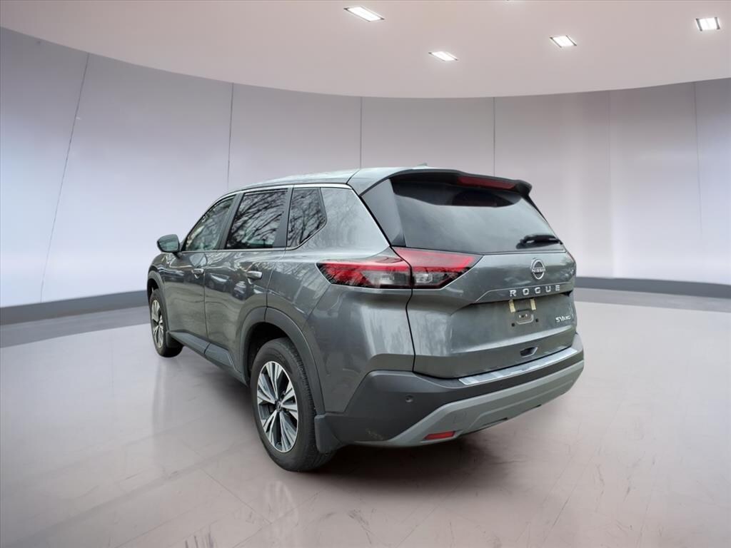 Used 2022 Nissan Rogue SV SUV