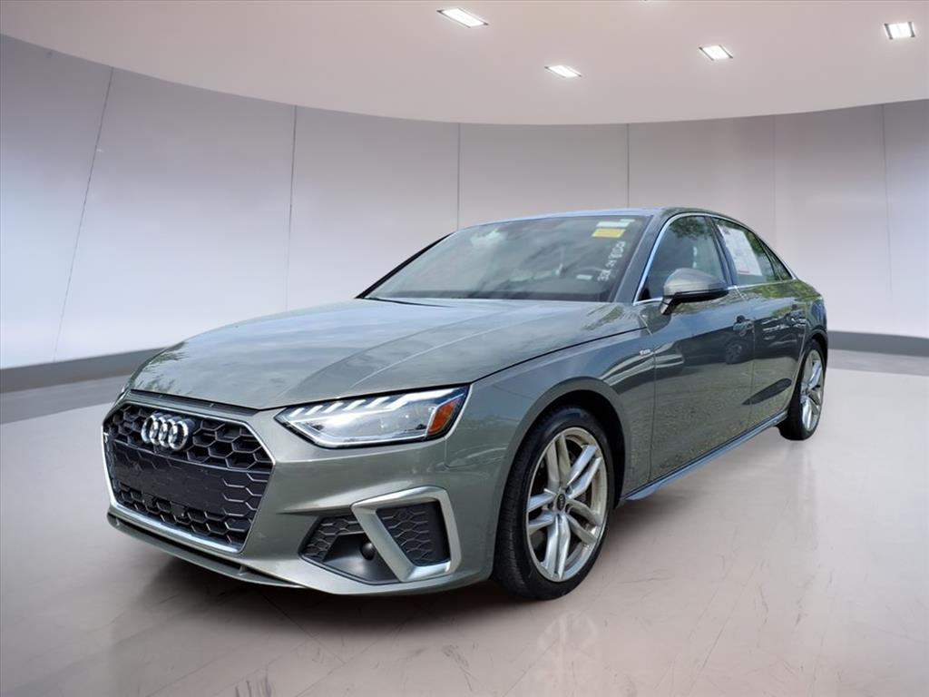 2024 Audi A4 Quattro S line Plus 45 TFSI photo 2