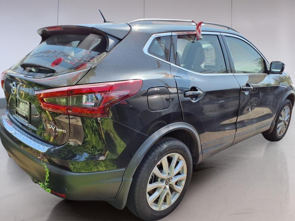 2022 Nissan Rogue Sport SV photo 4