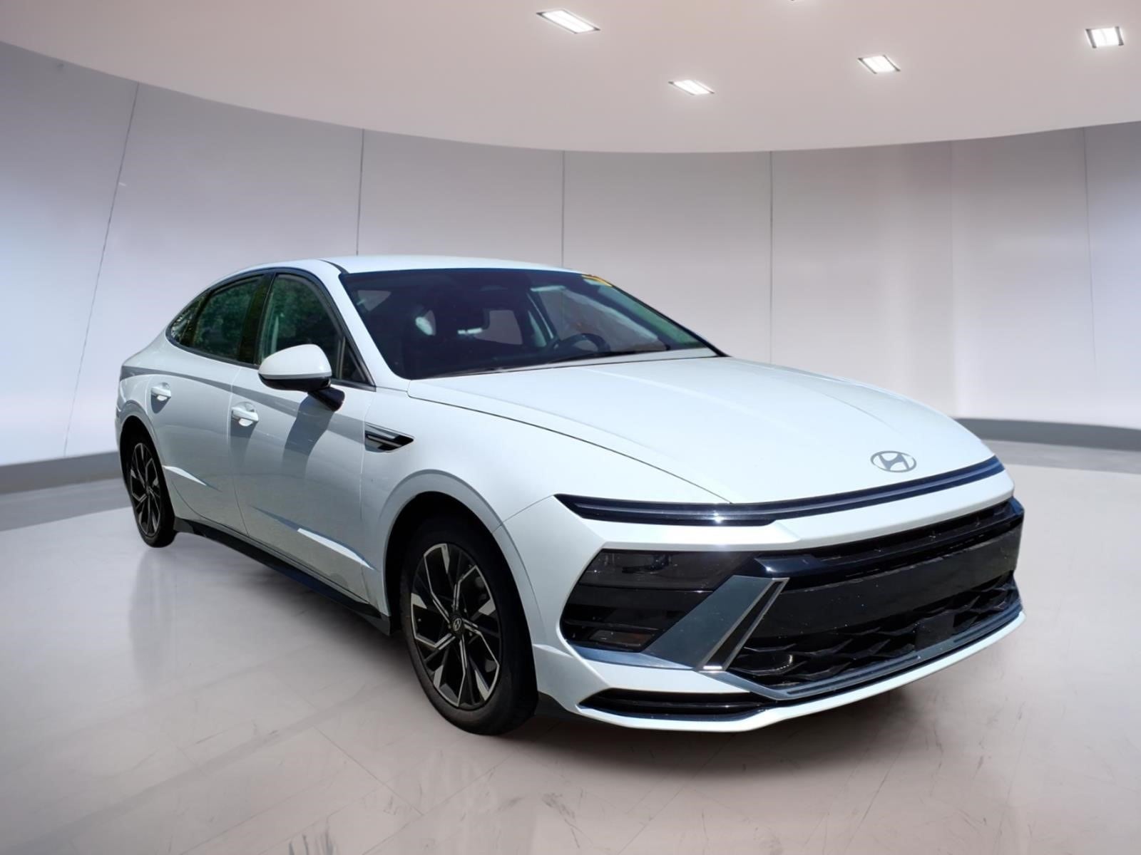 2024 Hyundai Sonata SEL's photo