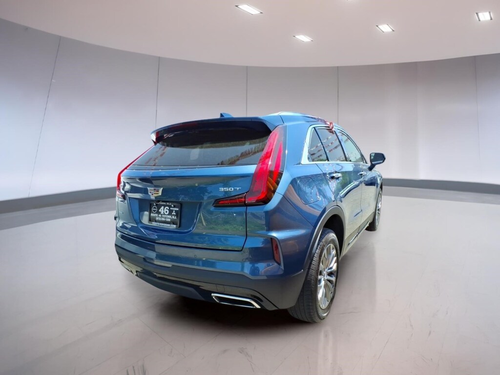 Used 2025 CADILLAC XT4 Premium Luxury SUV