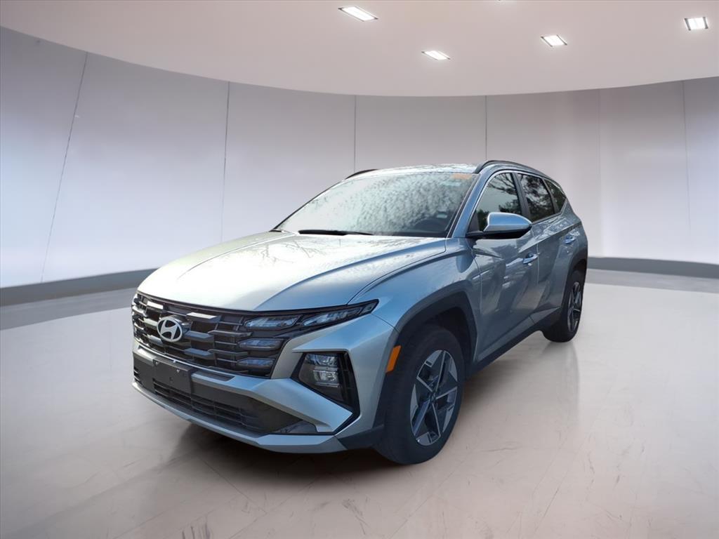 2025 Hyundai Tucson SEL photo 2