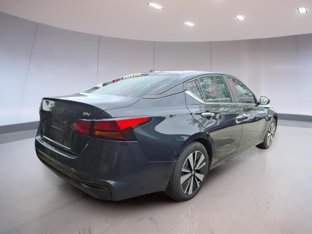 2022 Nissan Altima 2.5 SV photo 4