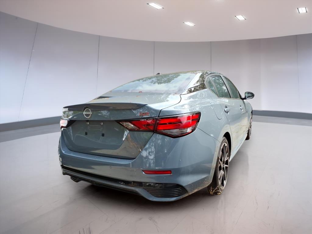 2024 Nissan Sentra SR photo 4