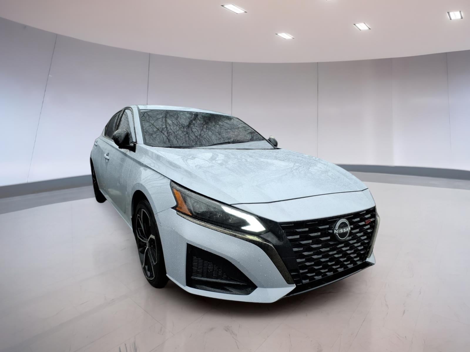 2023 Nissan Altima Sedan 