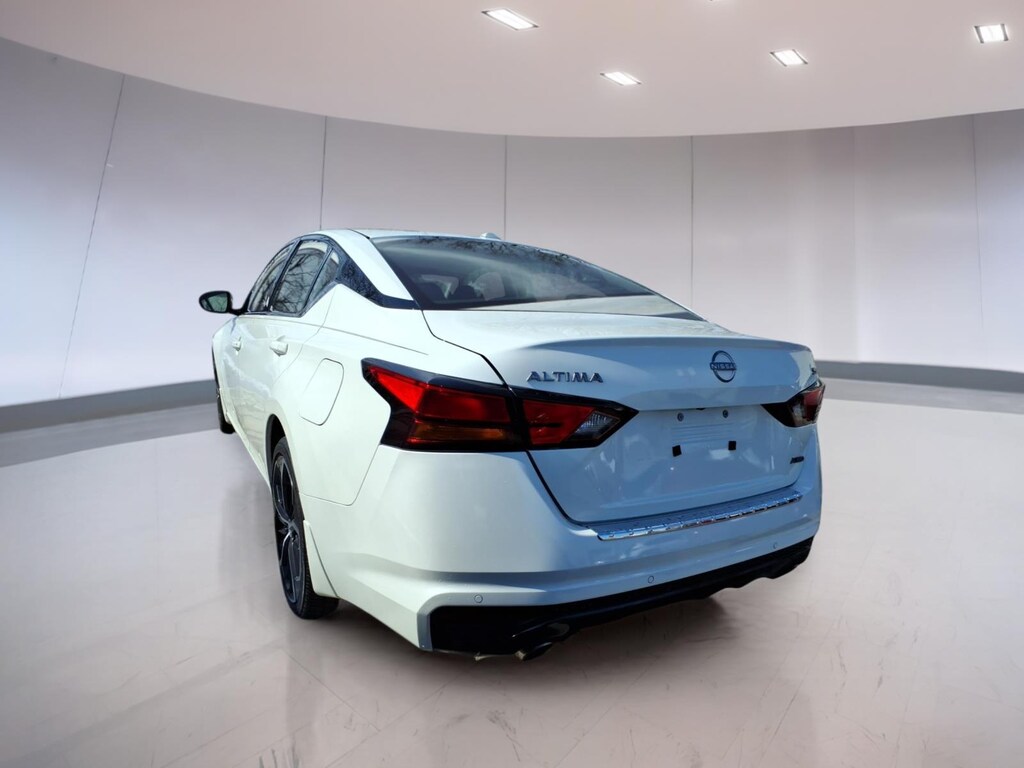 Used 2023 Nissan Altima 2.5 SR Sedan