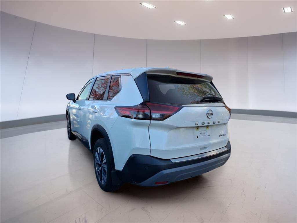 Used 2022 Nissan Rogue SV SUV