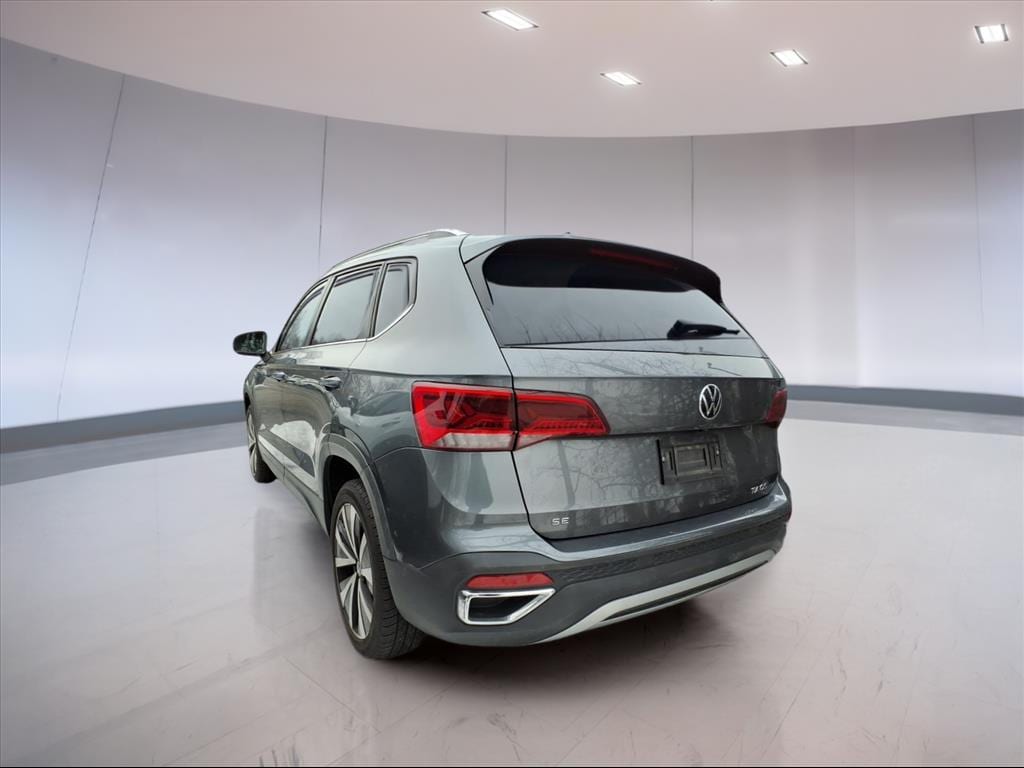 Used 2024 Volkswagen Taos SE SUV