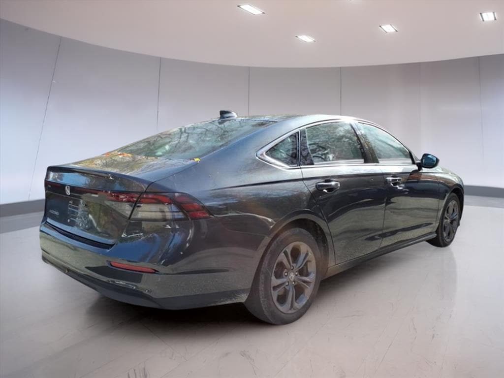 Used 2024 Honda Accord EX Sedan