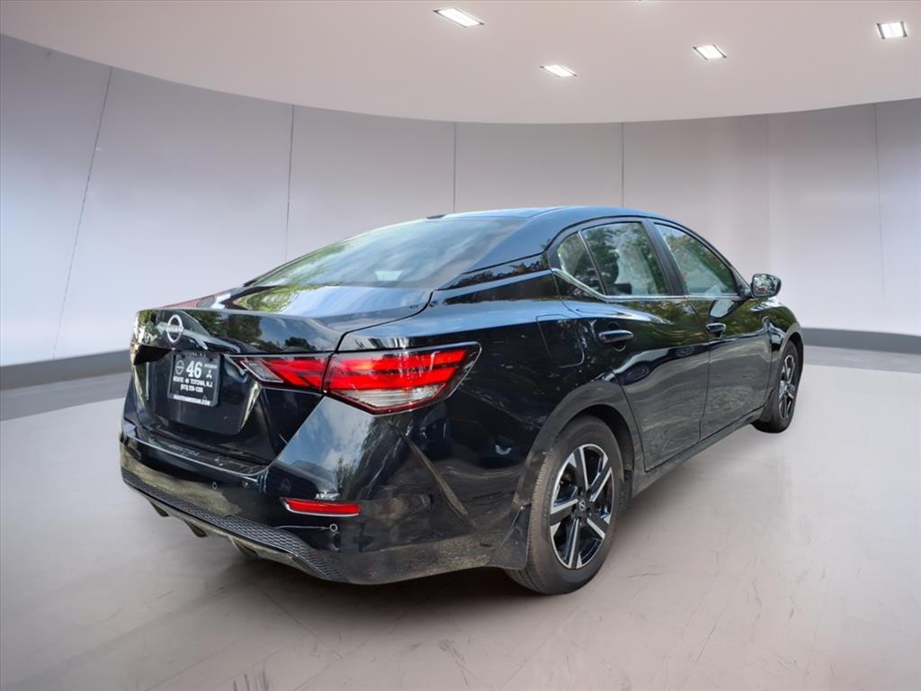 2025 Nissan Sentra SV photo 4