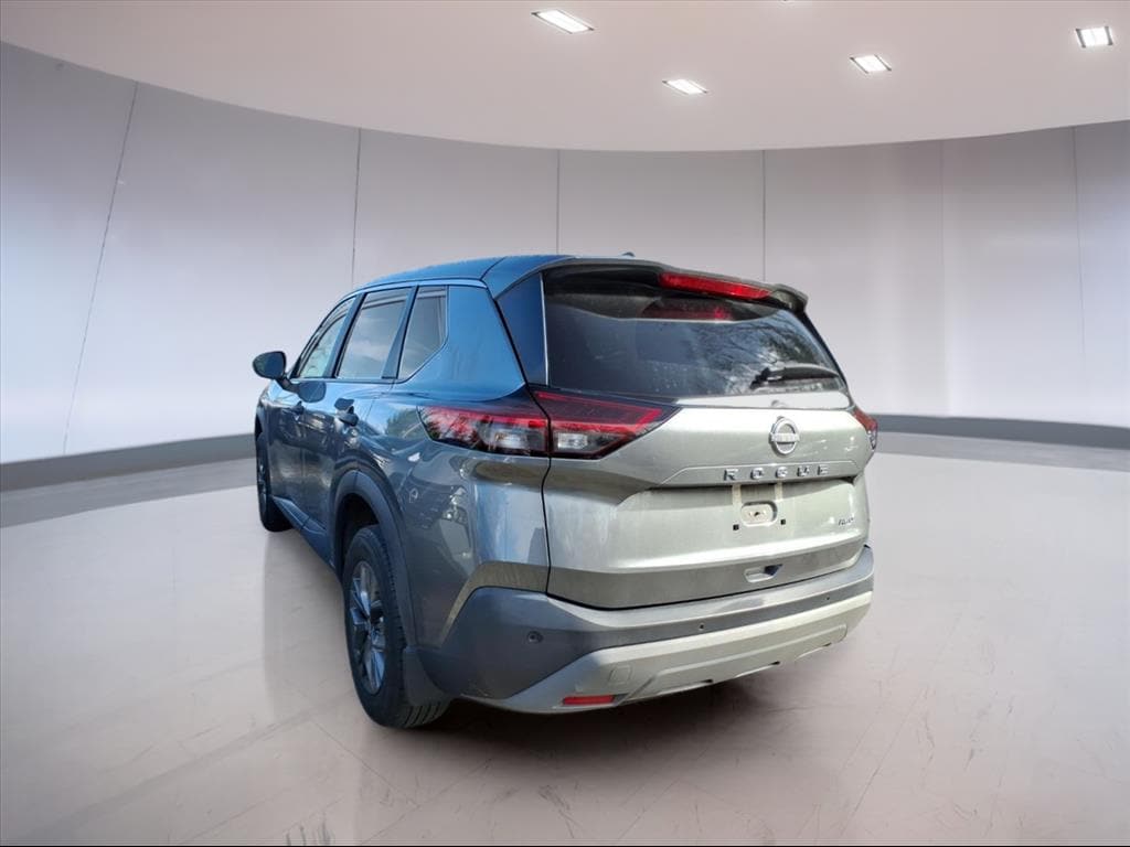 Used 2023 Nissan Rogue S SUV
