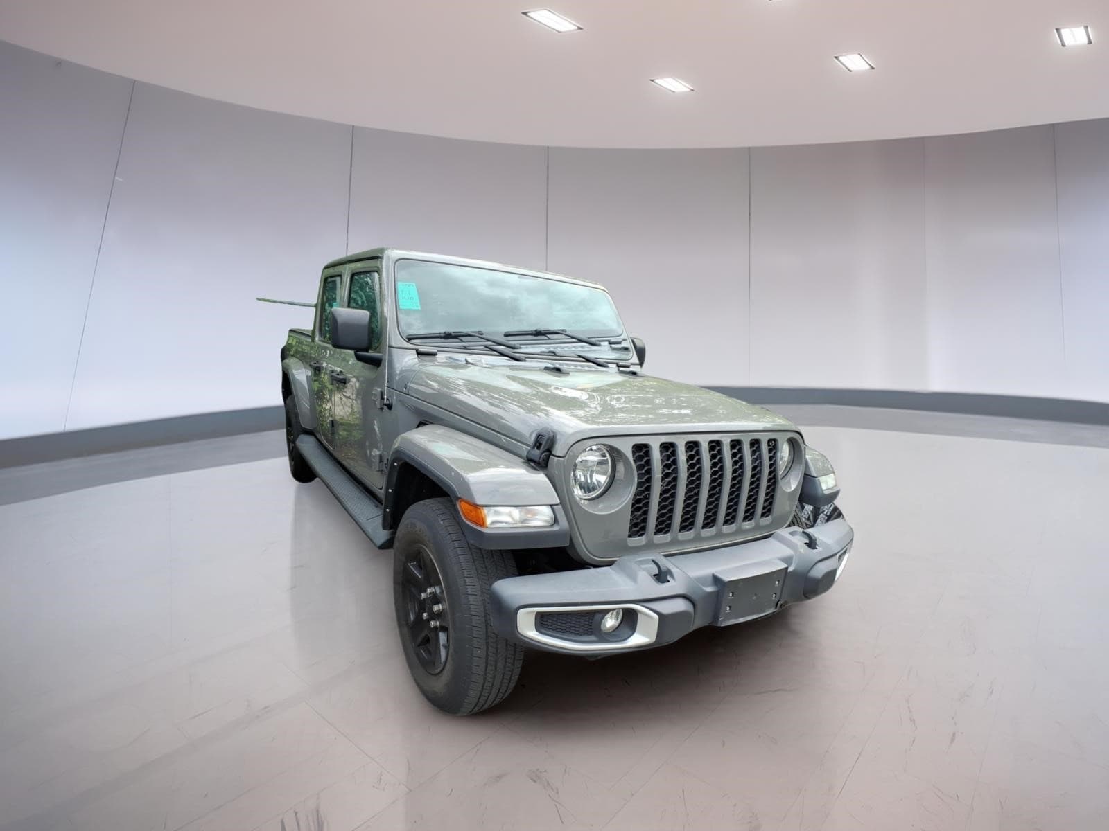 2022 Jeep Gladiator Sport S's photo