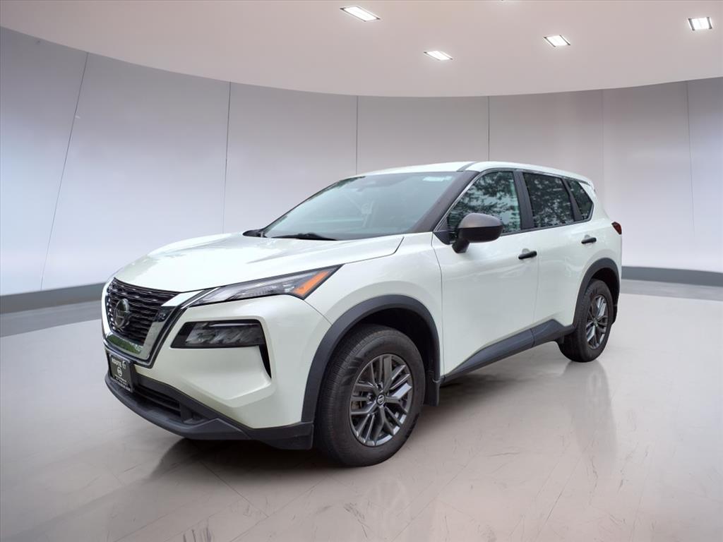 2021 Nissan Rogue AWD S photo 2