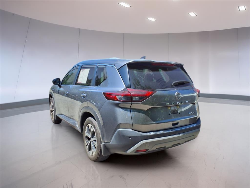 2023 Nissan Rogue SV photo 3