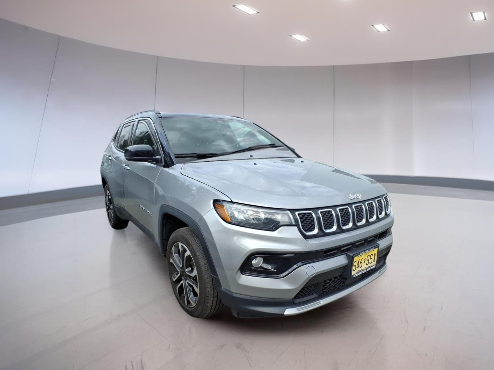 2023 Jeep Compass Limited 4X4's photo