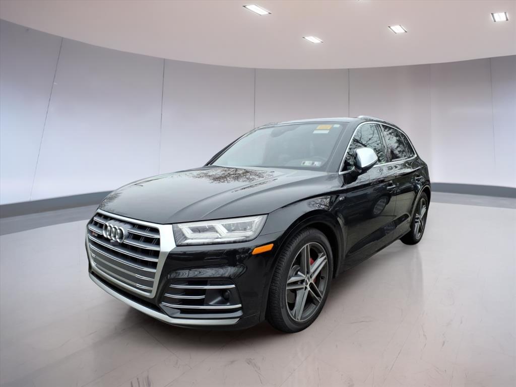 2018 Audi SQ5 Prestige photo 2