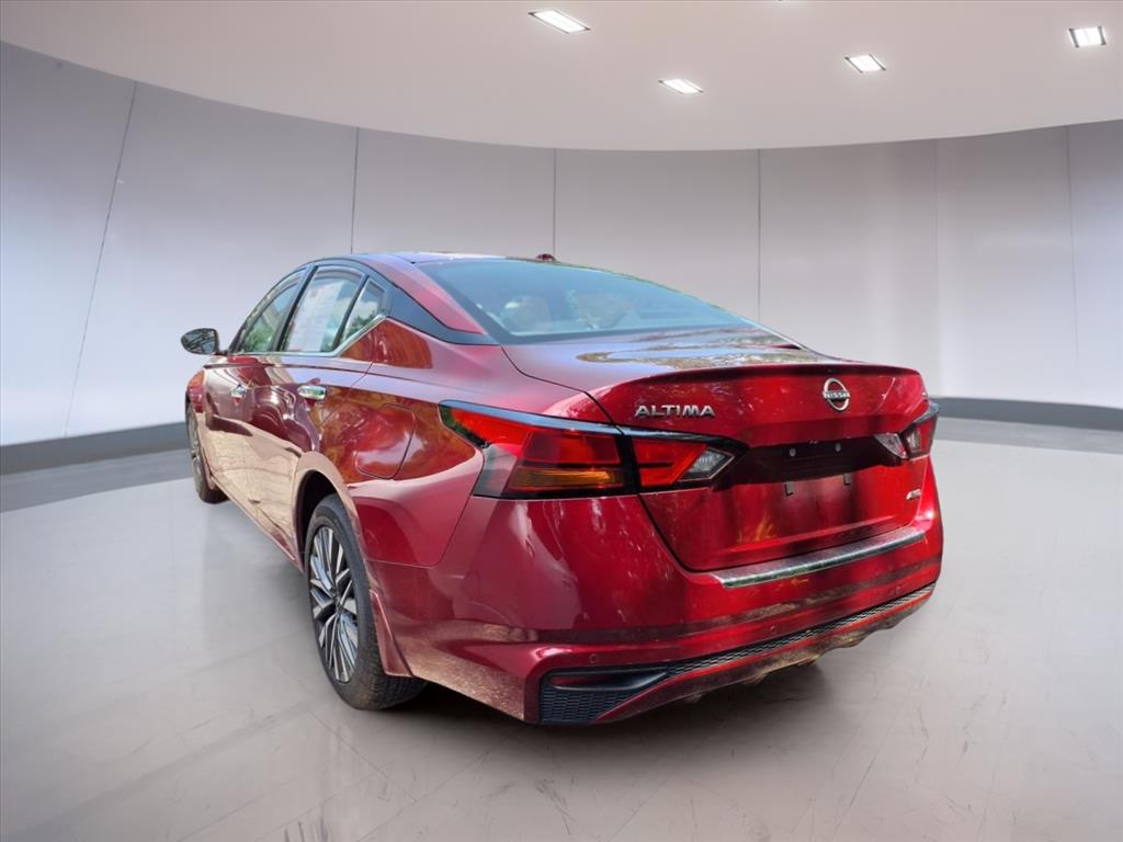 2023 Nissan Altima 2.5 SV photo 4