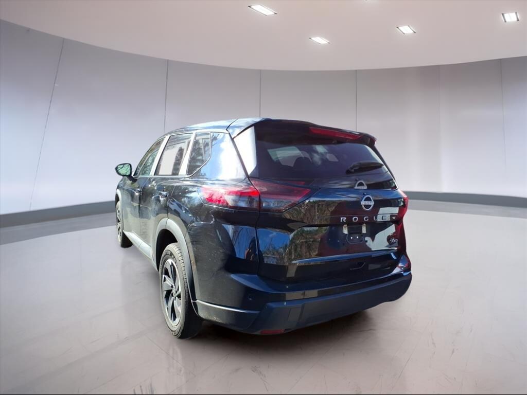 Used 2025 Nissan Rogue SV SUV