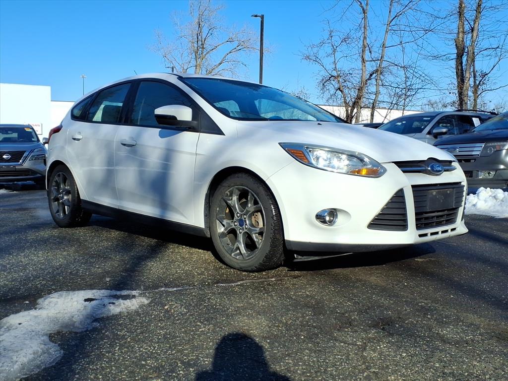 2014 Ford Focus SE's photo