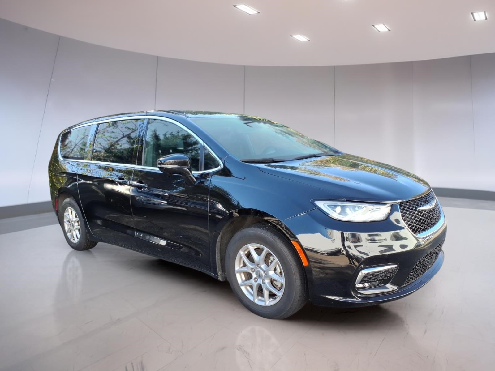 2025 Chrysler Pacifica