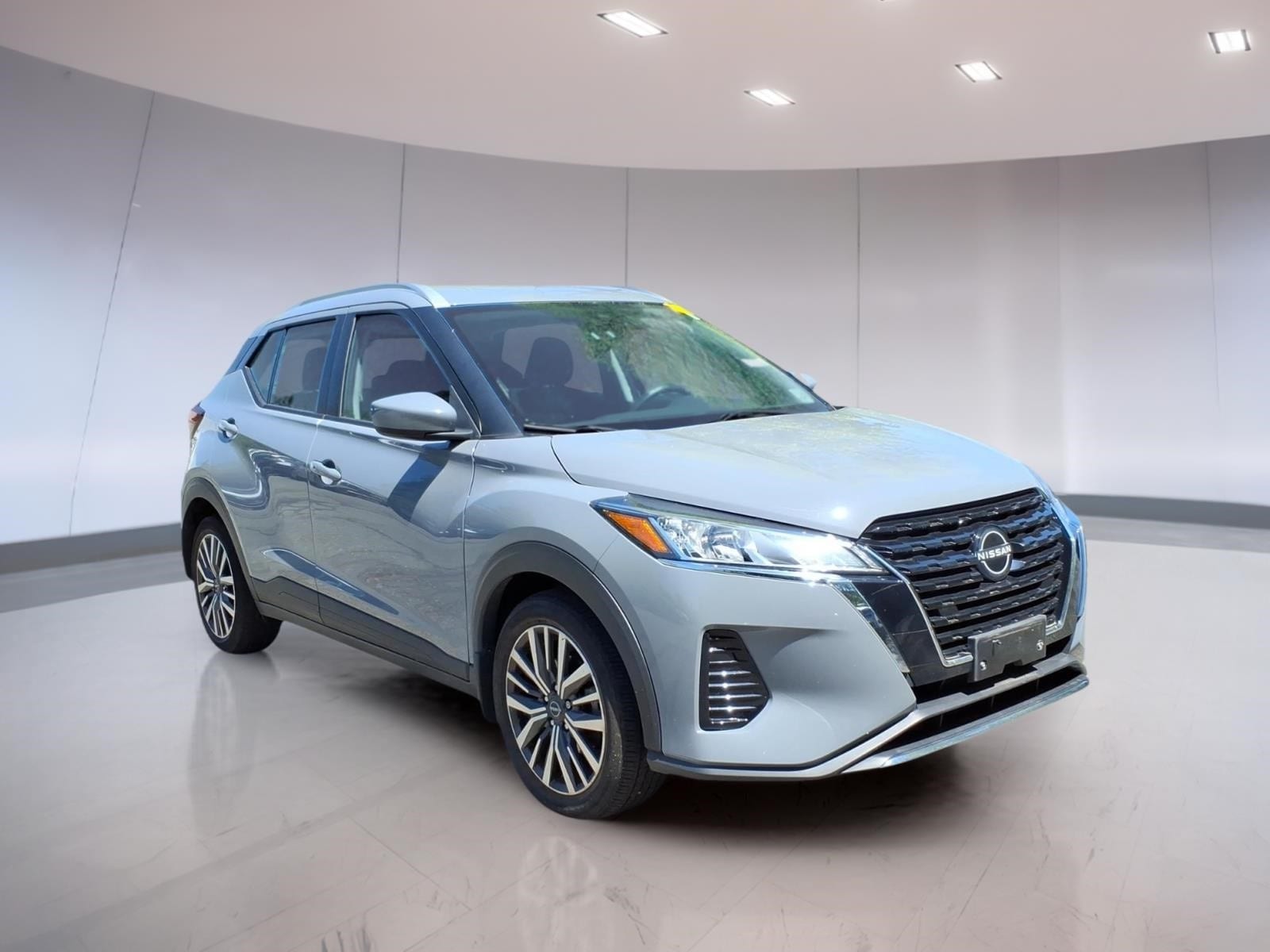 2023 Nissan Kicks 1.6 SV's photo