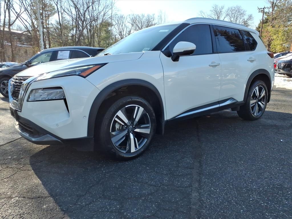 Used 2023 Nissan Rogue SL SUV