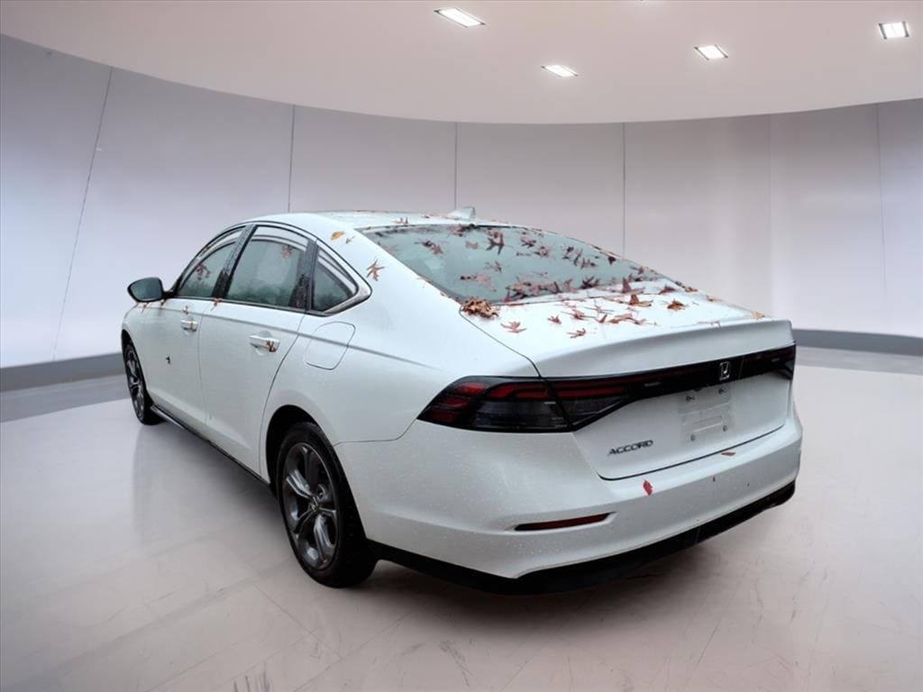 Used 2024 Honda Accord EX Sedan