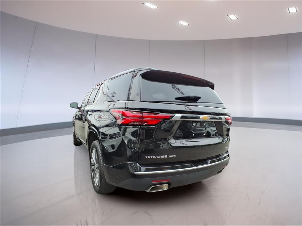 2023 Chevrolet Traverse Premier photo 3