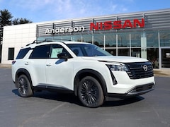 2026 Nissan Pathfinder SL SUV