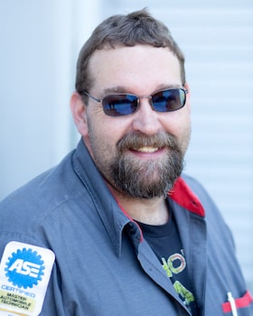 Staff member Bill Whisnant from 7f5c745ae742