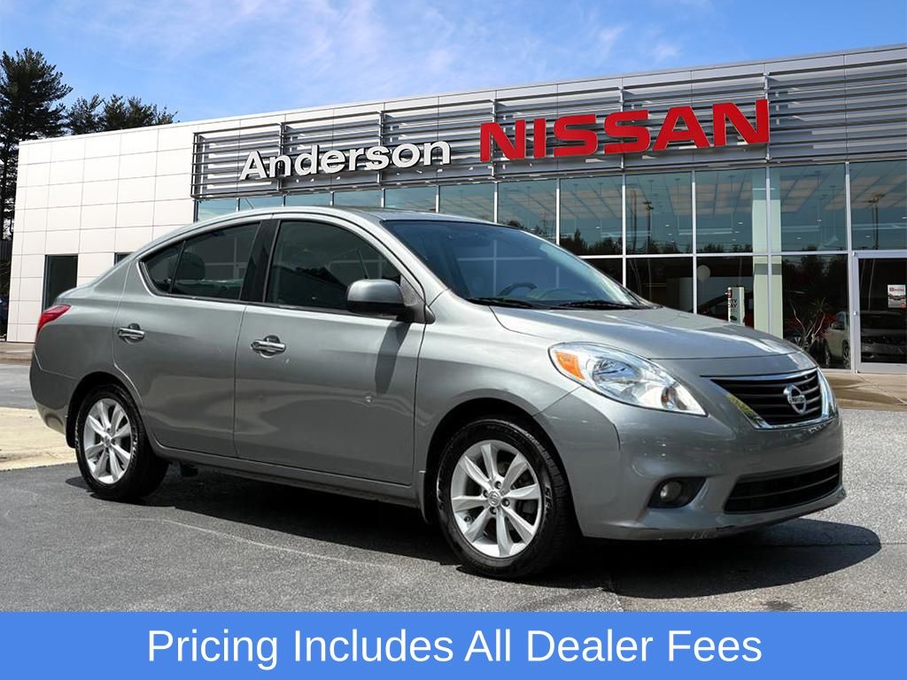 2014 Nissan Versa 1.6 SL CVT's photo