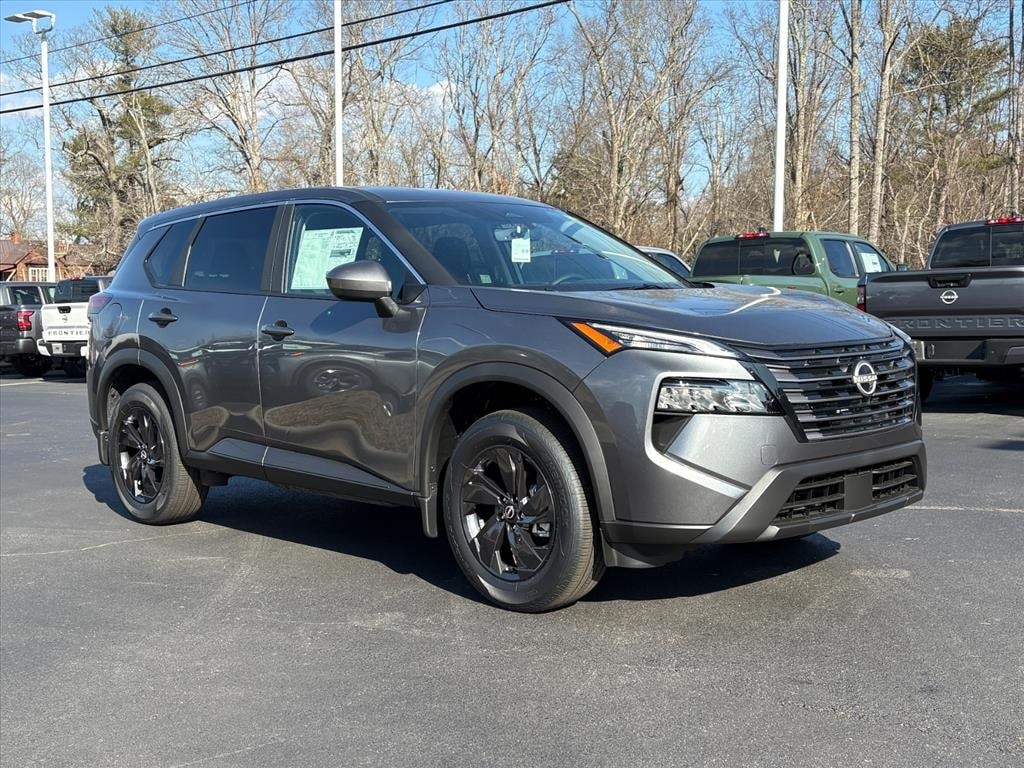 2026 Nissan Rogue SV's photo